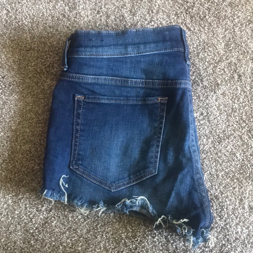 Shorts - Picture 2 of 2